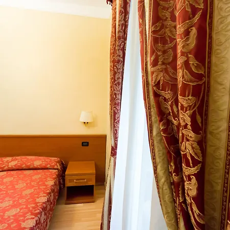 Funny Palace Hostel Rome