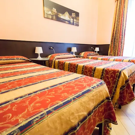 Funny Palace Hostel *