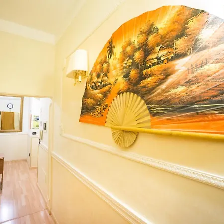 Vandrarhem Funny Rom