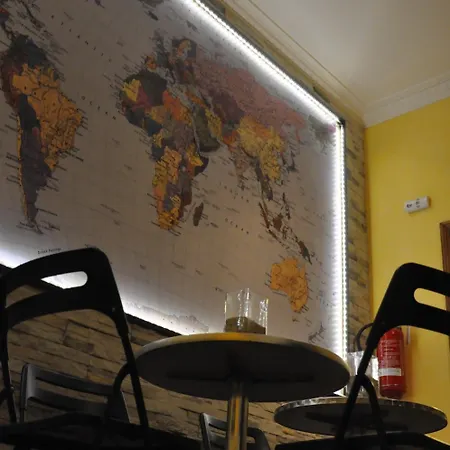 Funny Palace Hostal Roma