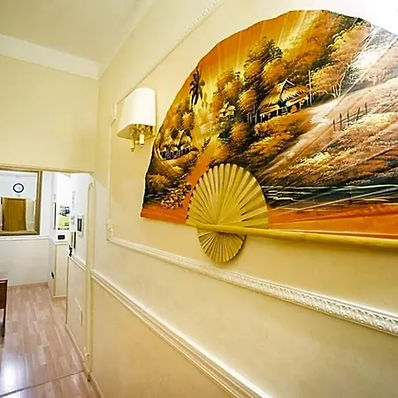 Funny Palace Hostel